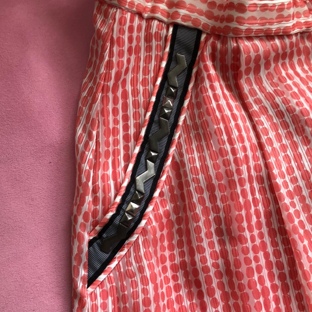 BCBGeneration mini skirt size xs - Picture 3 of 9